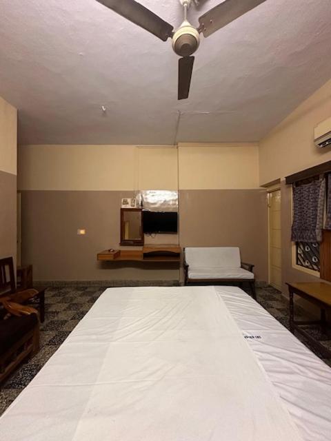 Sri Krishna Residency Ξενοδοχείο Vellore Εξωτερικό φωτογραφία
